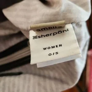 Sherpani | Bags | Sherpani Olive Green Wool Backaback | Poshmark display picture 2